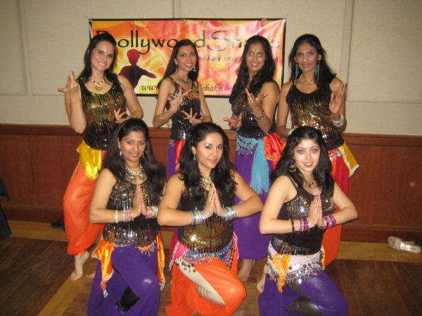 Costume Rental - Bollywood Shake Dance 